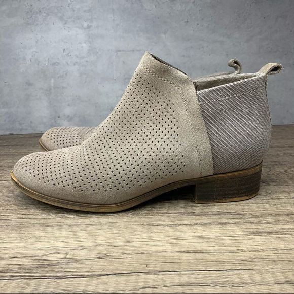 Toms Shoes - TOMS~Women’s~Tan~Suede/Canvas~”Deia” Ankle Booties~Size 8.5